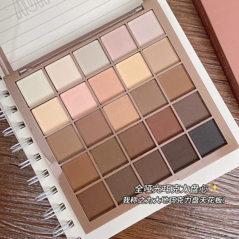 ZIB卡佩尔清冷水泥灰眼影盘：95元买到的夏日烟熏与温柔奶咖