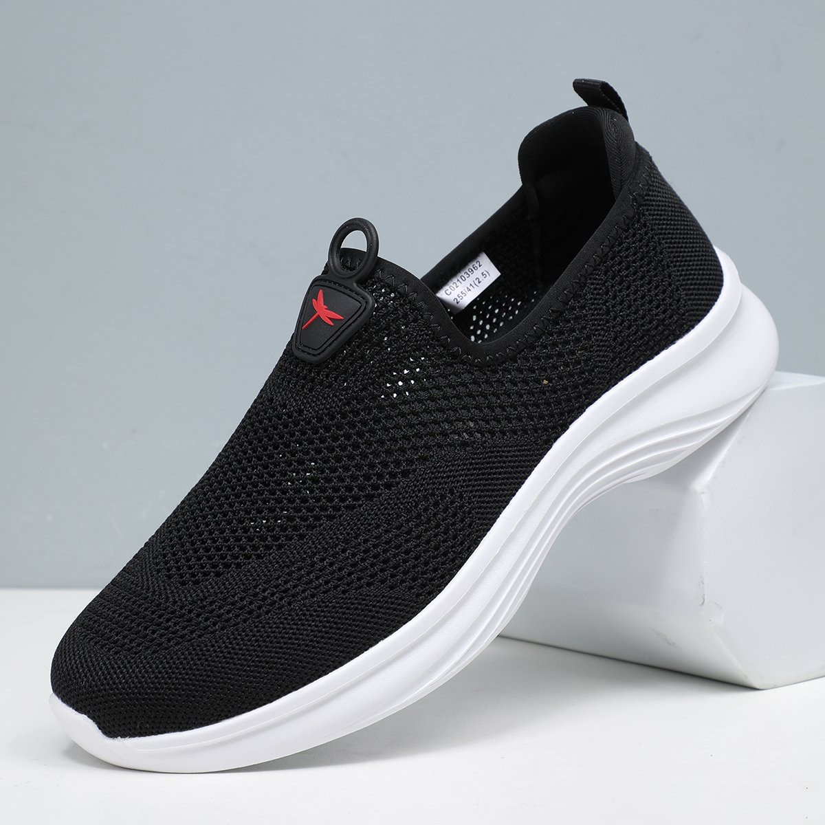 挑战夏日酷热！红蜻蜓飞织一脚蹬男鞋，我的真实体验报告