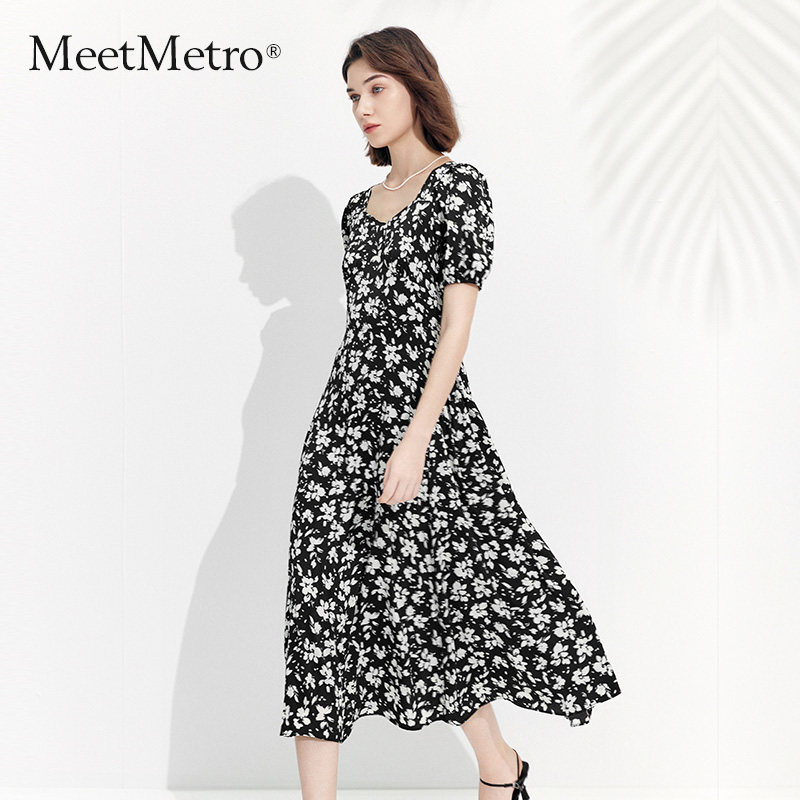穿上它，我就是度假女王！MeetMetro碎花裙实测，优缺点全在这了
