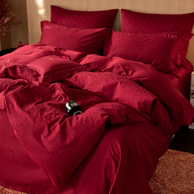 婚庆必备！皇力士100S长绒棉四件套，红色刺绣提花让婚床更有仪式感