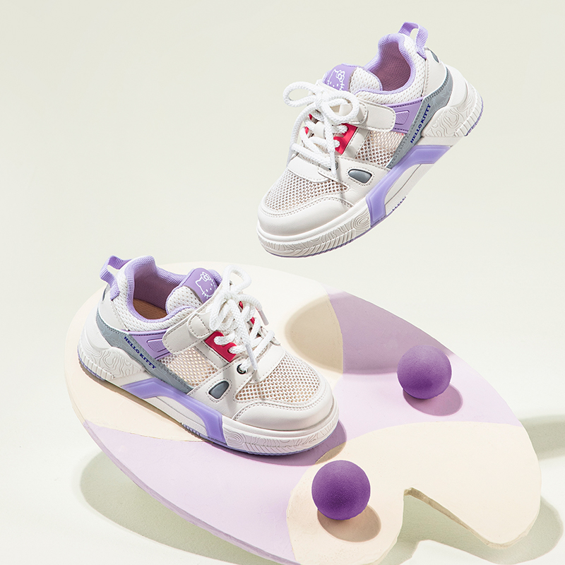 凯蒂猫2026夏季新款软底凉鞋：萌趣与舒适的双重体验