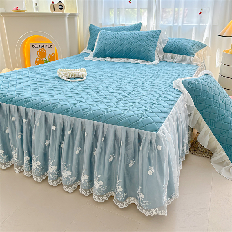 睡在云端还是冰窖？MACT床裙款乳胶凉席三件套，公主风+可水洗，这波操作我直呼内行！