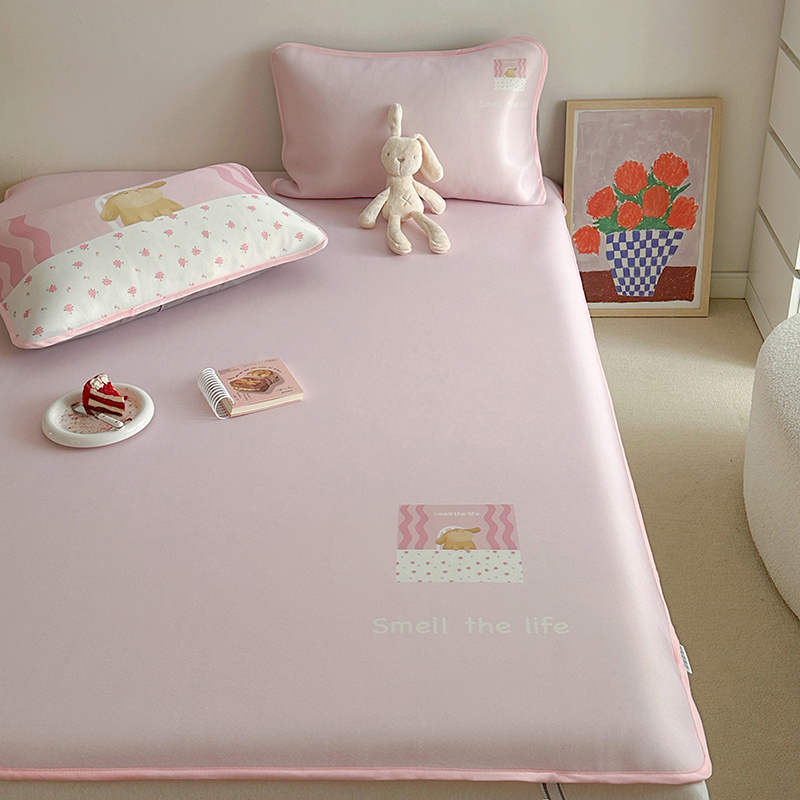 夏日续命神器？我花499元睡了张“果冻床”