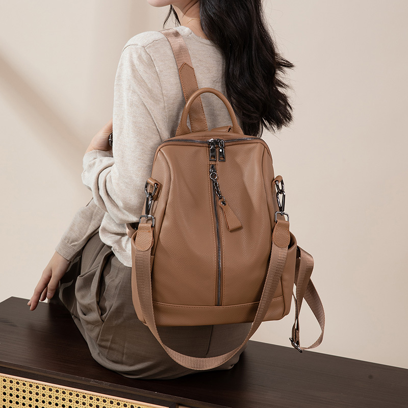 救命！这包也太能装了吧！VANDEE新款软皮双肩包，我直接爱住！