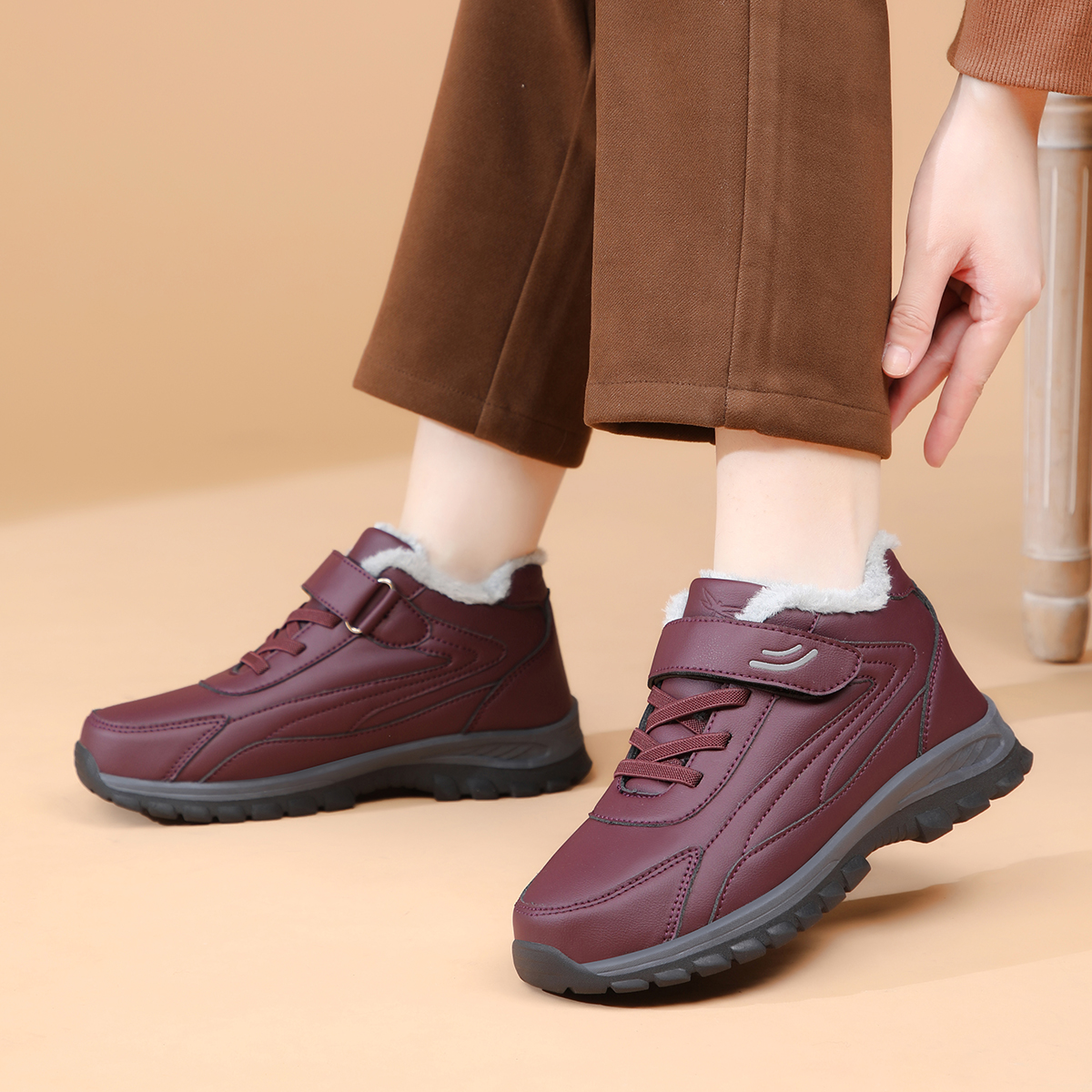 给老妈买双红蜻蜓，699元的健步鞋值不值？