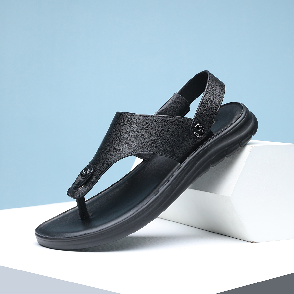 红蜻蜓人字拖：夏日里的真皮“脚感”革命