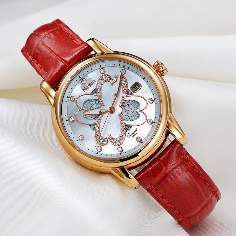 尼尚幸运草：千元级石英表的颜值与实用主义