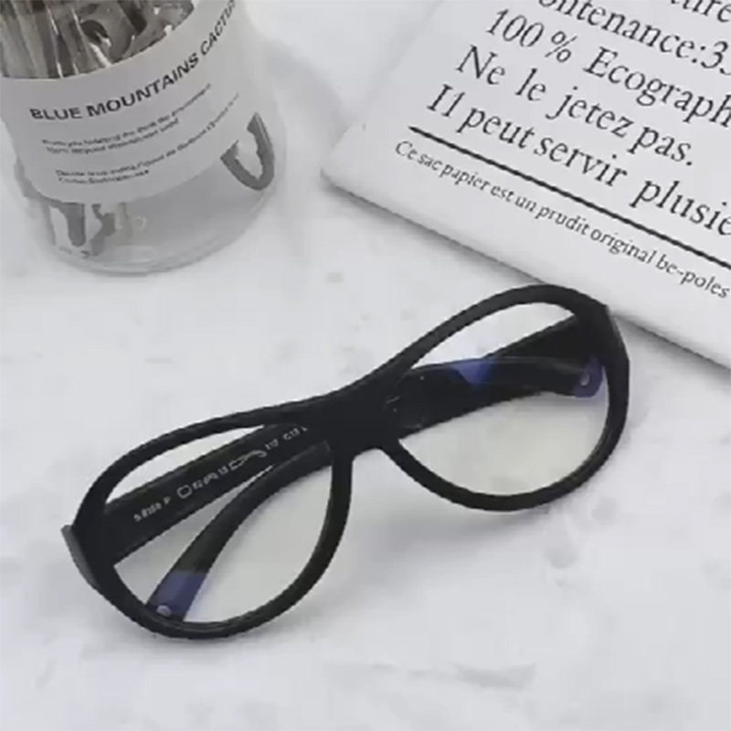 宝妈必看！这款护目镜真的能保护宝宝的眼睛吗？👀