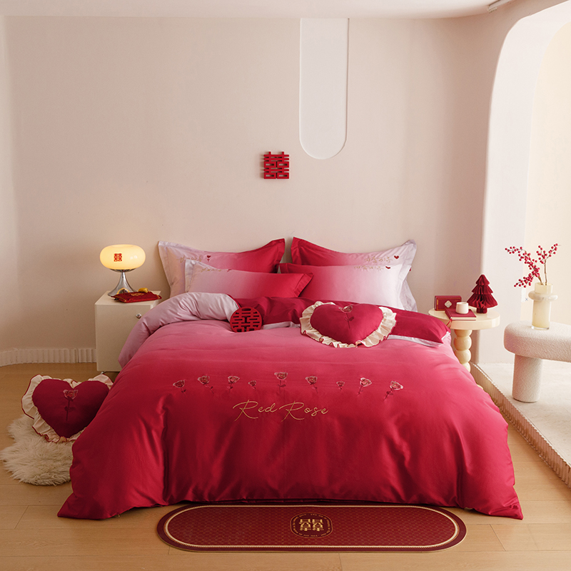 独处时光里的浪漫惊喜✨ 我的婚房四件套也太美了吧！