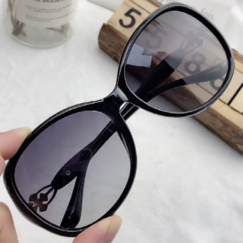 夏日必备！美艾伦蝴蝶框渐变太阳镜，四叶草小钻点缀，偏光护眼超实用！