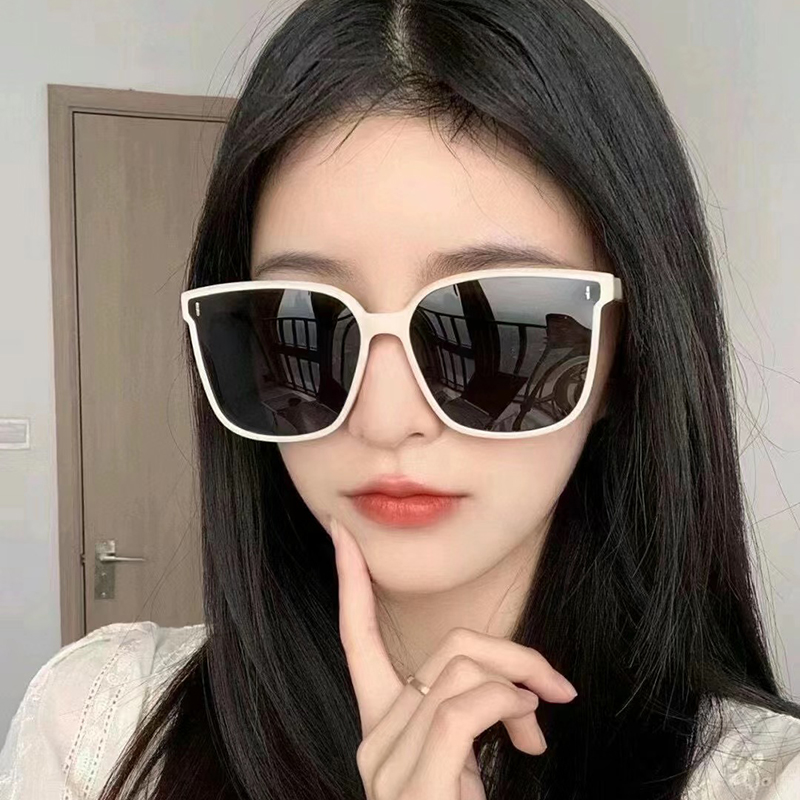 炅目墨镜：大框瘦脸神器，G*M平替界的黑马？